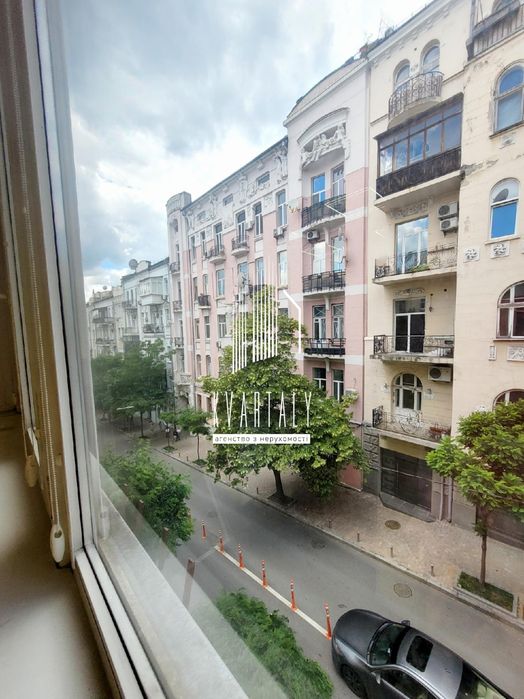 Продаж Без% Майдан Незалежності вул. Костельна 6, Центр