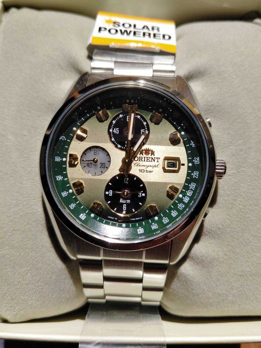 Годинник-хронограф, механіка з ускладненнями, кварц, solar