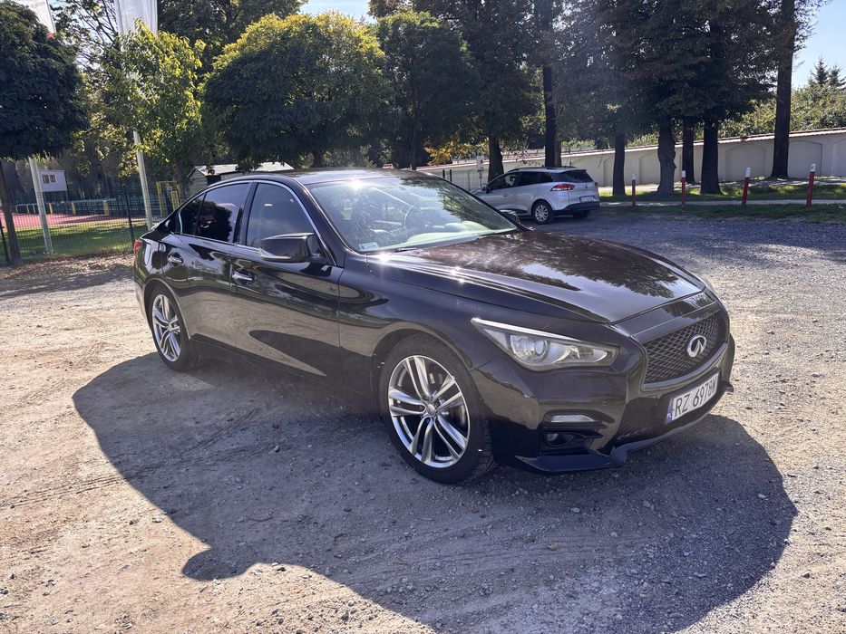Infiniti q50 2,2d