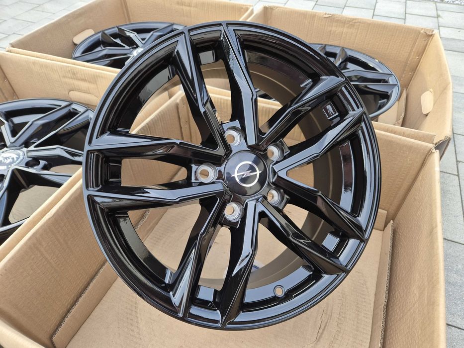 Felgi 16" 5x118 Damina BUS Opel Vivaro Renault Trafic Nissan Primastar Nowe | #DM05