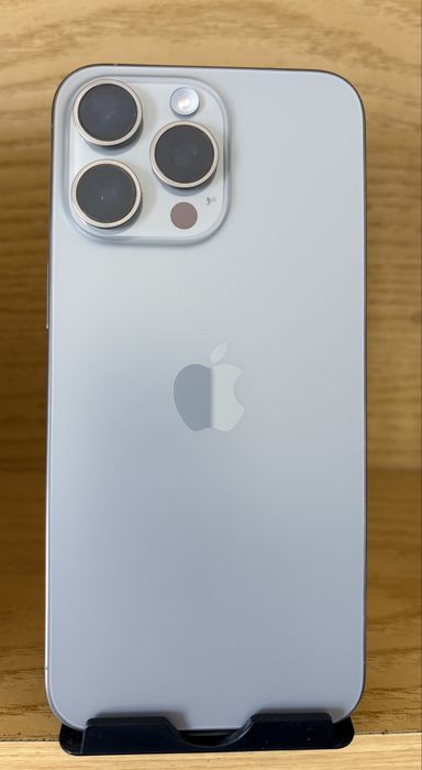 iPhone Samsung Google Xiaomi
