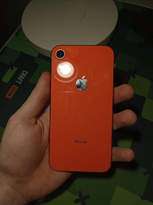 iPhone XR.  stan :BDB