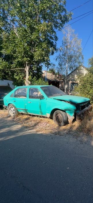 Опель кадет 1.6D