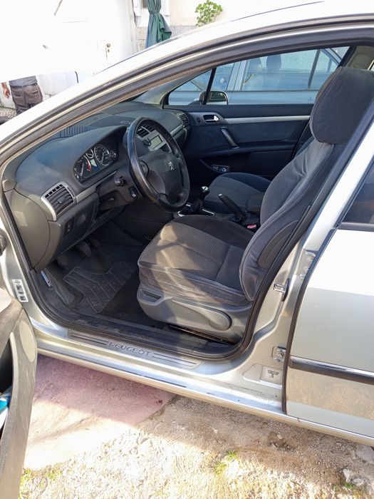Peugeot 407 sw avariada