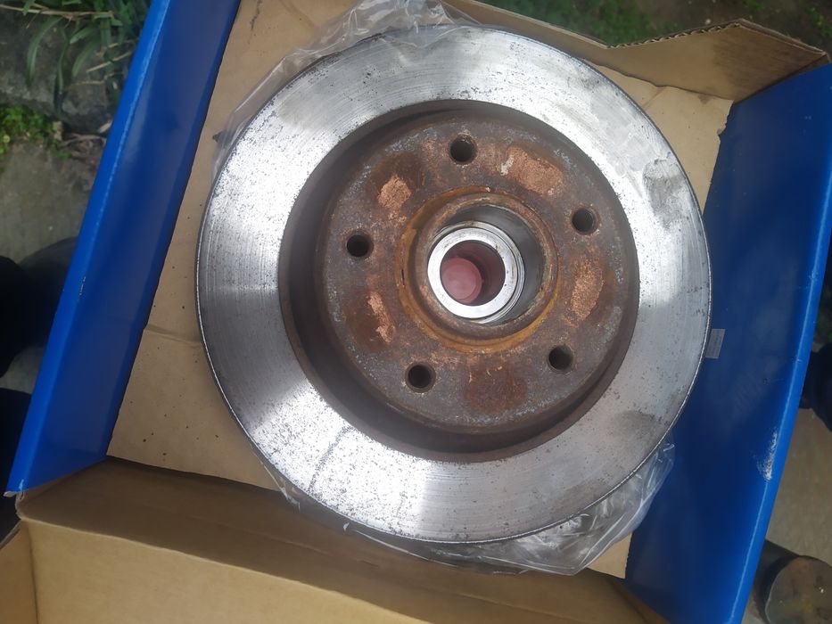 Продам ступицу заднюю