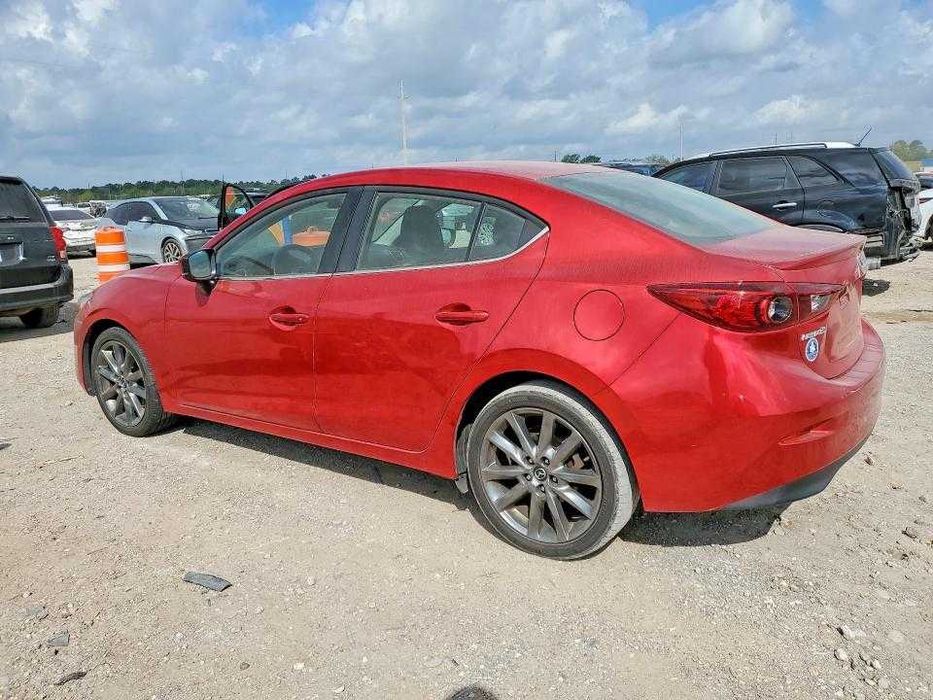 MAZDA Mazda3 2018 VIN 3MZBN1V35JM214058 фото оголошення 3 з 11