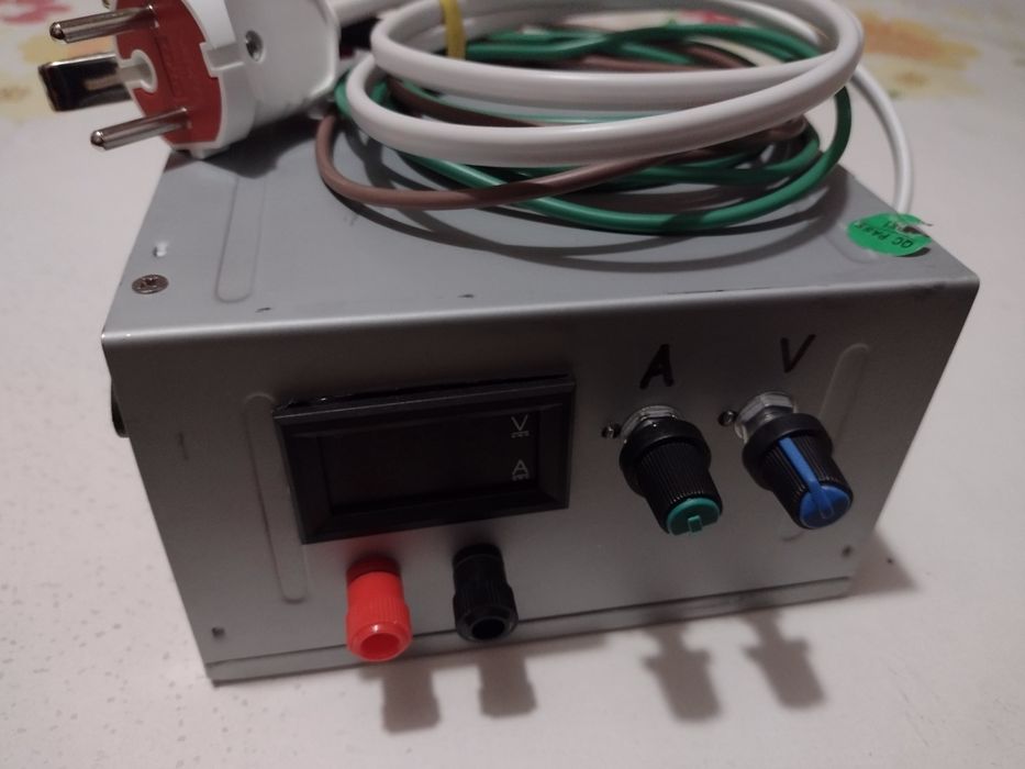 Зарядное устройство для аккумуляторов