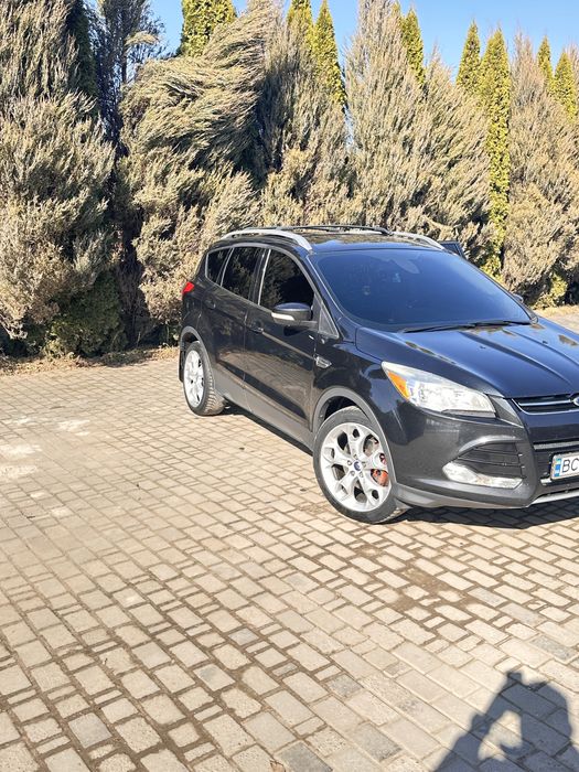Продам Ford Escape