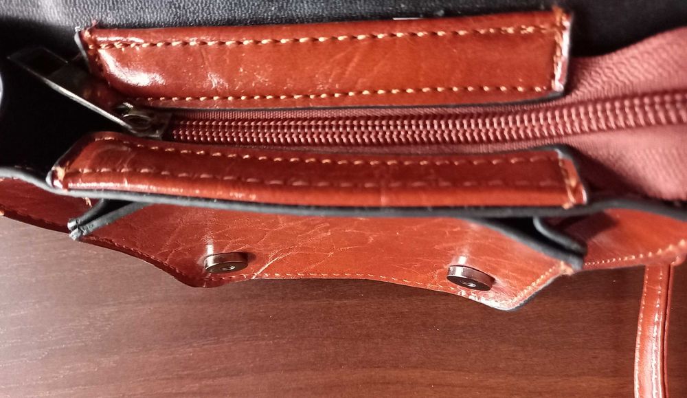 Torebka damska z ekoskóry