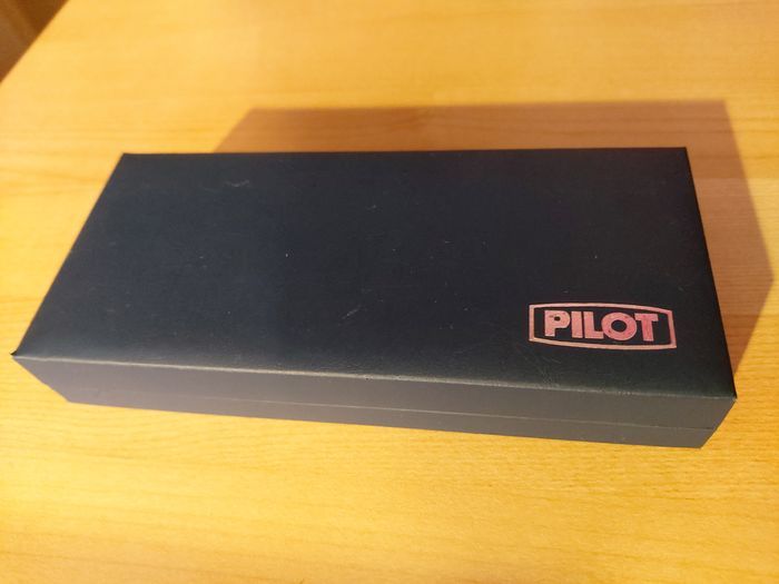 Caneta PILOT - Rara