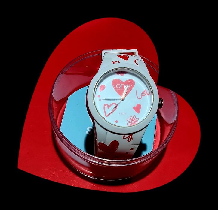 Anel  e Relogio da  one novos