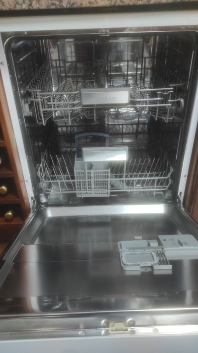 Máquina lavar roupa loiça e placa a gás
