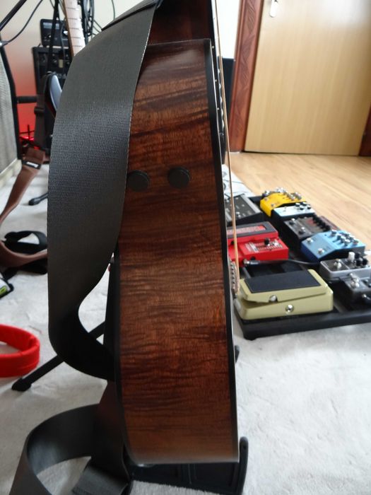 Gitara elektroakustyczna Ibanez AE325 + case, pasek