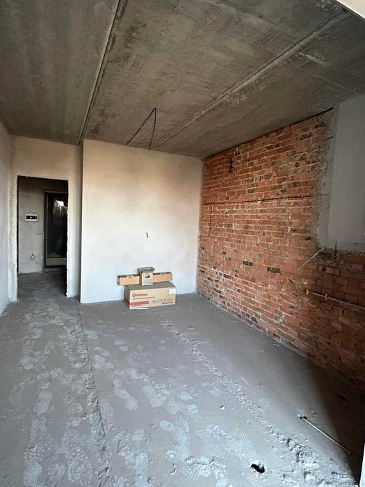 Продаж 3к квартири Озерна
