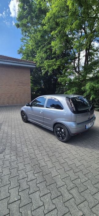 Opel Corsa C  ..