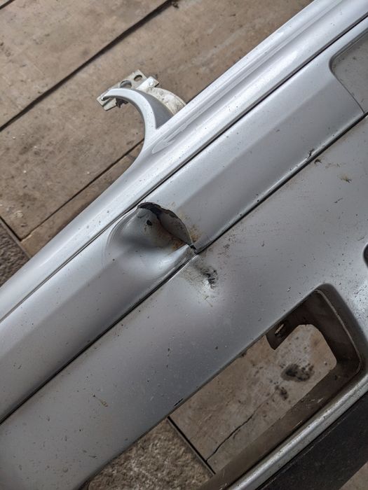 Продам бампер гольф 4