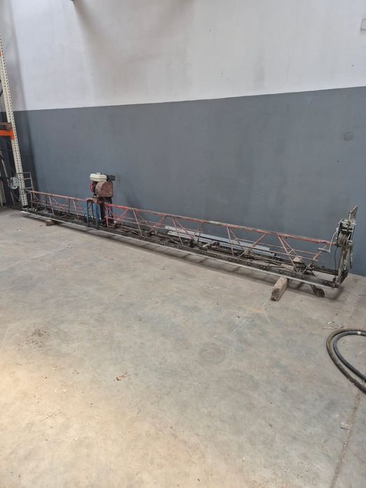 Listwa wibracyjna modułowa do betonu