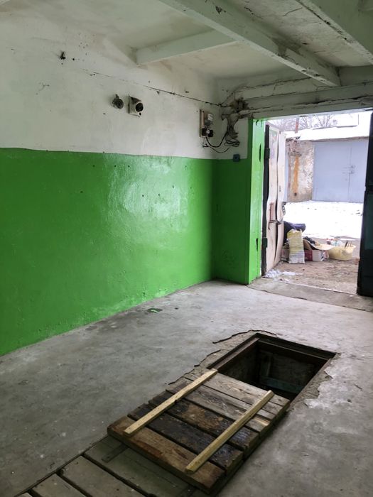 Гараж-мастерская