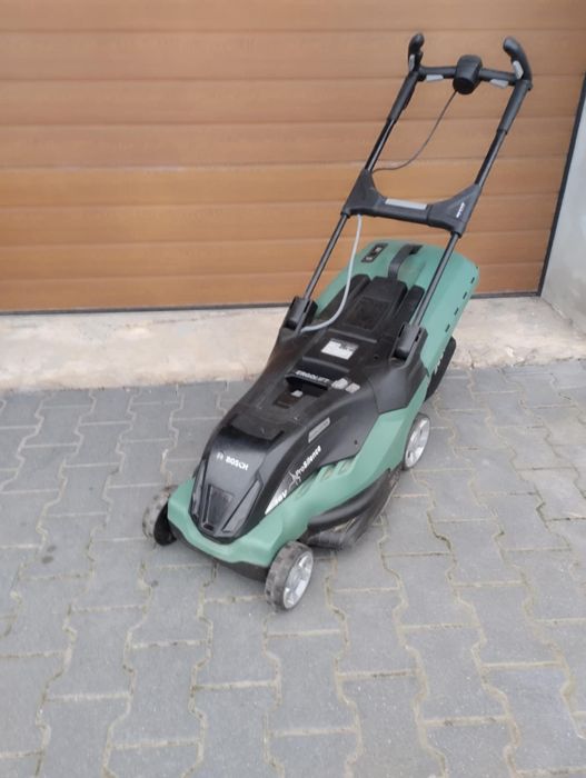 Kosiarka akumulatorowa Bosch