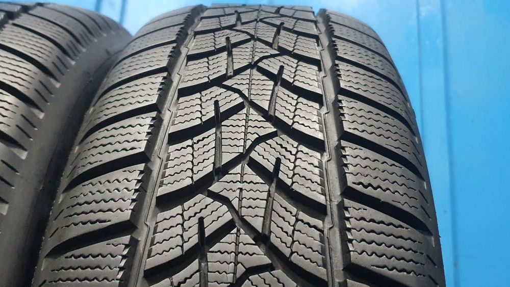 225/65 R17 Sprzedam opony zimowe Dunlop ! Rok 2024