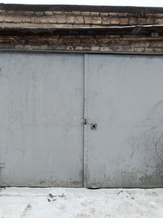 Продам капитальный гараж