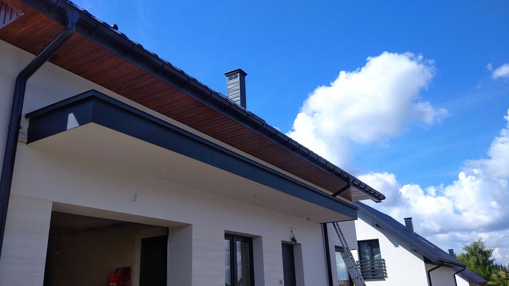 Blacharz dekarz -Blacharstwo budowlane