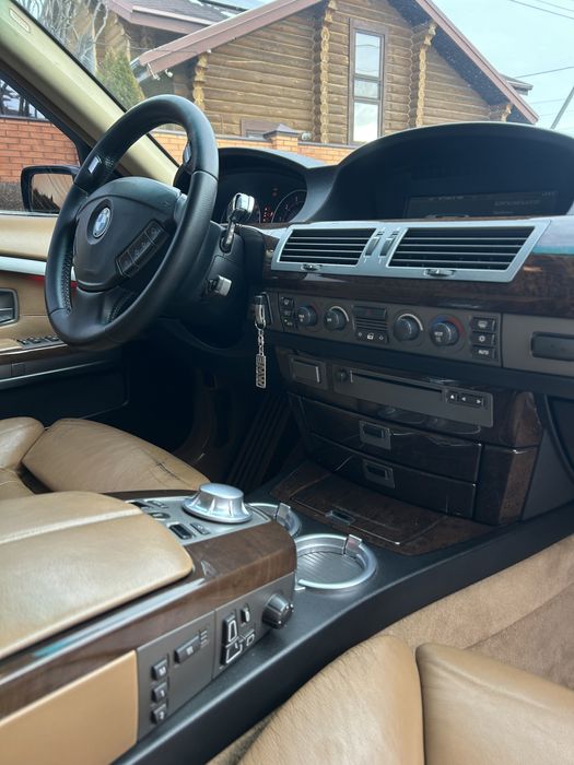BMW 745i E65 гарний стан !