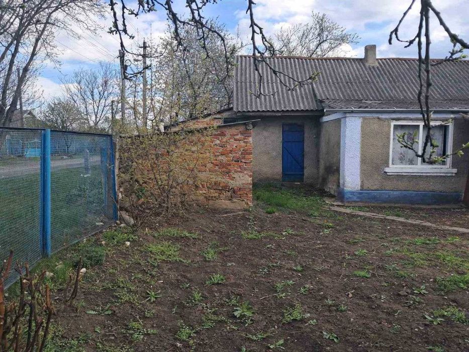 Продам половину будинку  + літня кухня (2 кімнати)