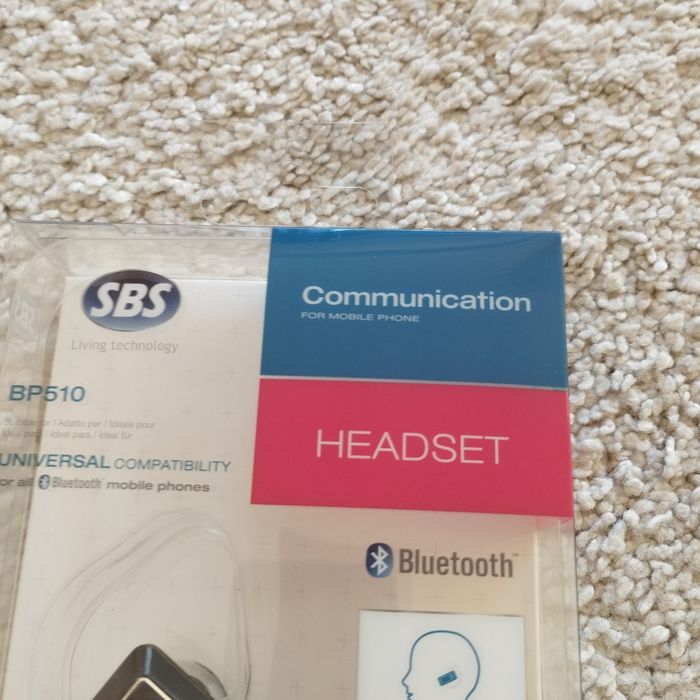 Running Earphones - Bluetooth

New, in box.64739828102273122