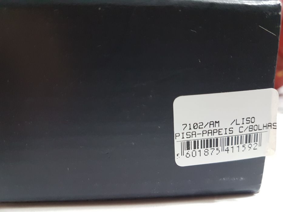 Pisa papéis amarelo Atlantis novo