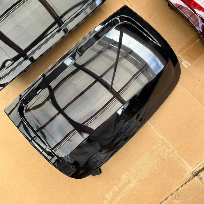 НЕДОРОГИЕ задние фары стопы Фольксваген Амарок Volkswagen Amarok