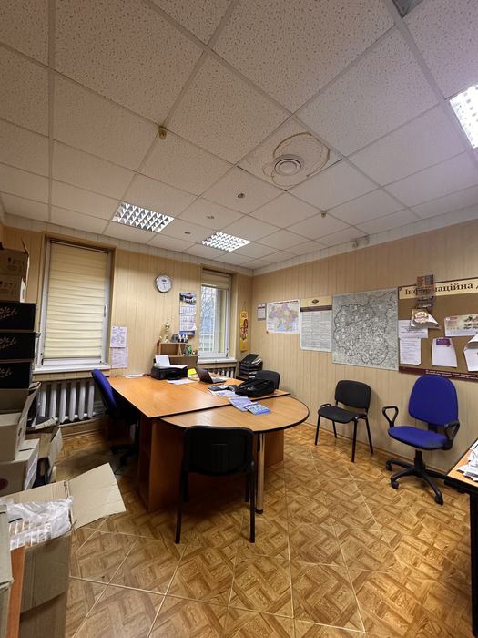 Офіси та складські приміщення Дніпровська