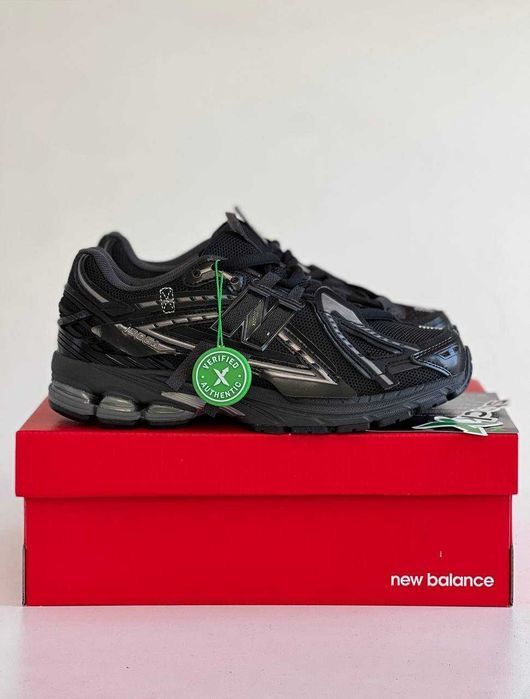 Мужские кроссовки New Balance 1906A Black&Silver. 40-45