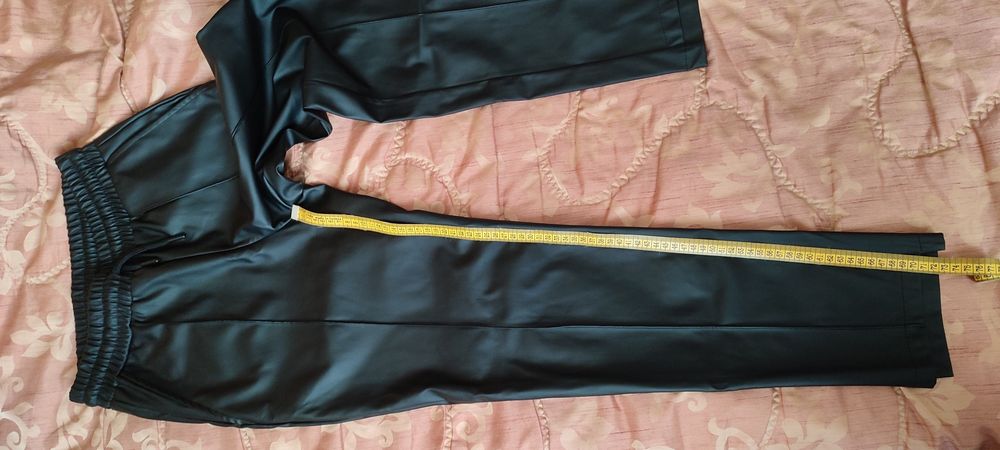 Брюки з екошкіри