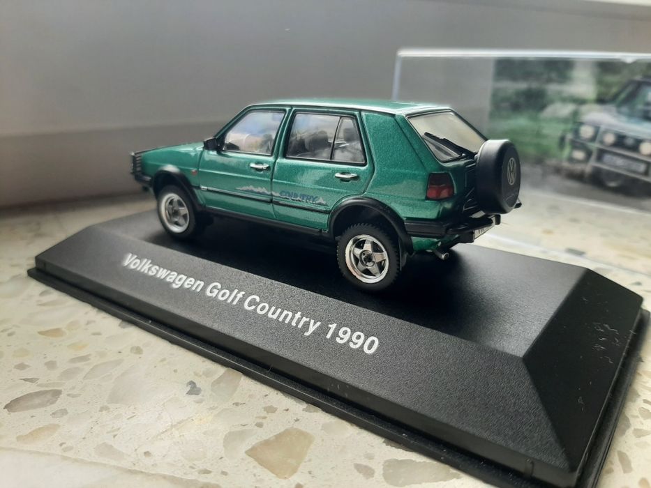 1:43 VW Golf Country 1990