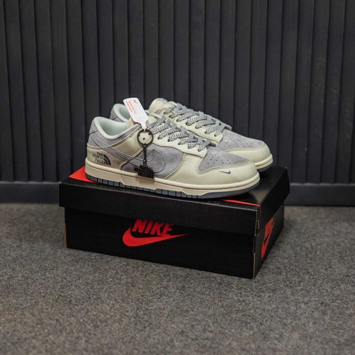 Мужские / женские замшевые кроссовки Nike SB Dunk Low × The North Face TNF чоловічі / жіночі замшеві кросівки найк сб данк зе норт фейс тнф