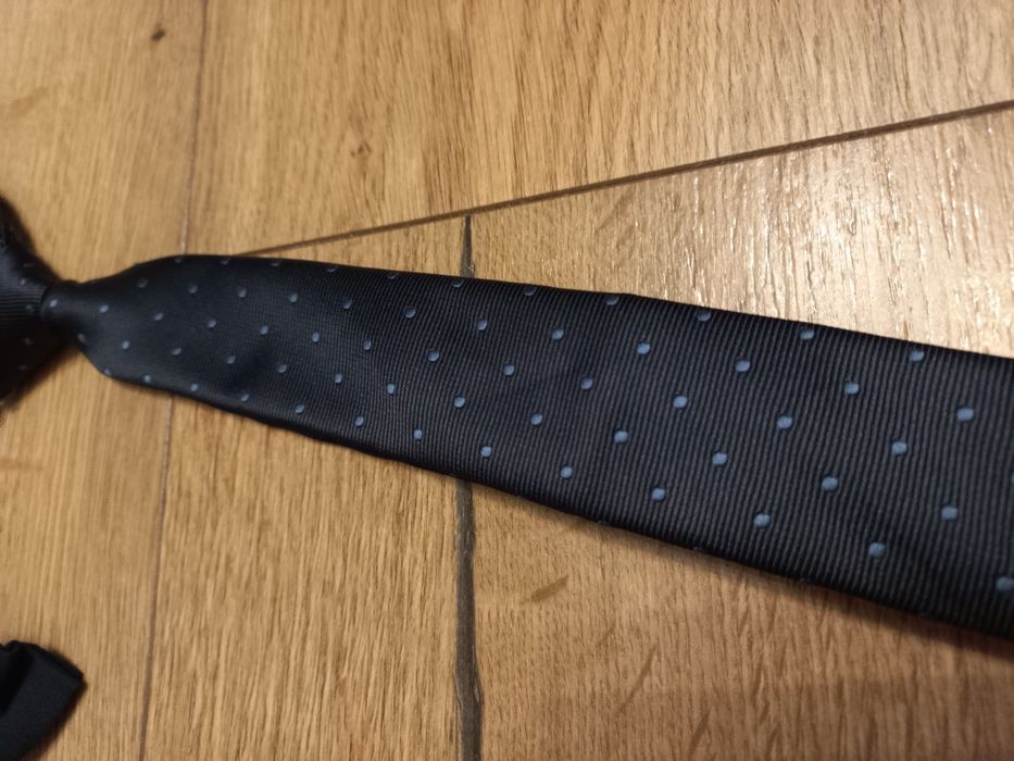 Krawat i muszka komplet