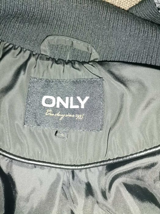 Куртка Only жіноча розмір М (38)