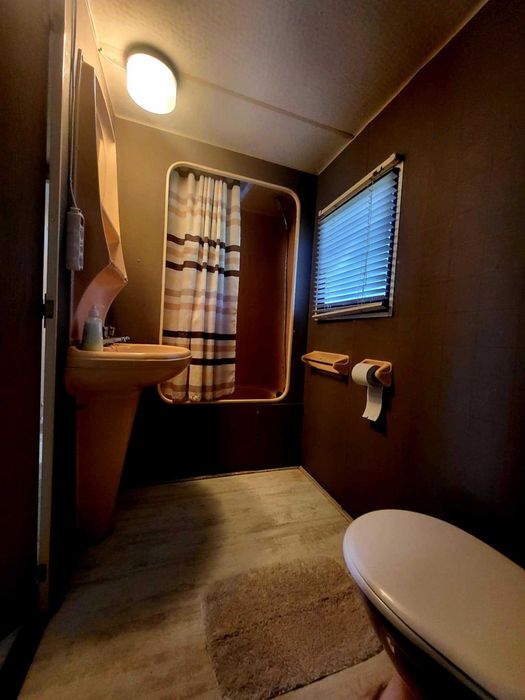 Domek letniskowy nad jeziorem,las,cisza,wędkowanie,ryby