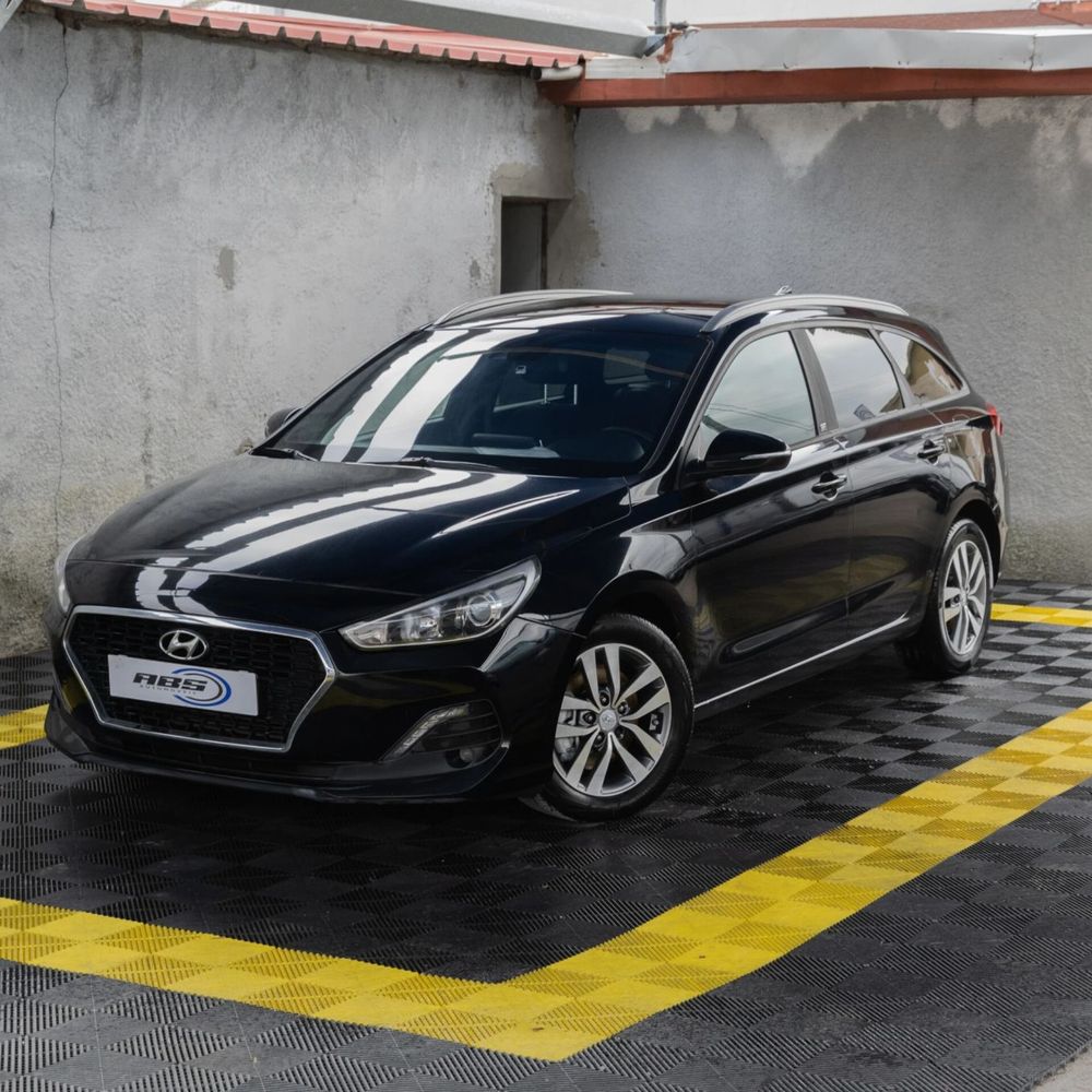 Hyundai i30 SW 1.6 CRDi Blue Comfort+Navi