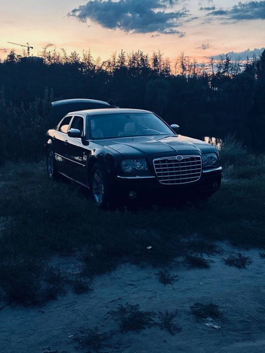 Продам Chrysler 300c