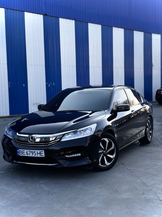 Продам авто HONDA ACCORD  2016 рестайлинг 34к пробега