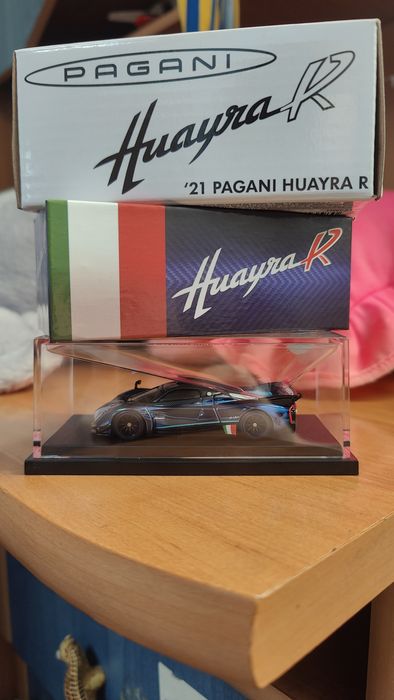 Hot Wheels RLC (Read Line Club)