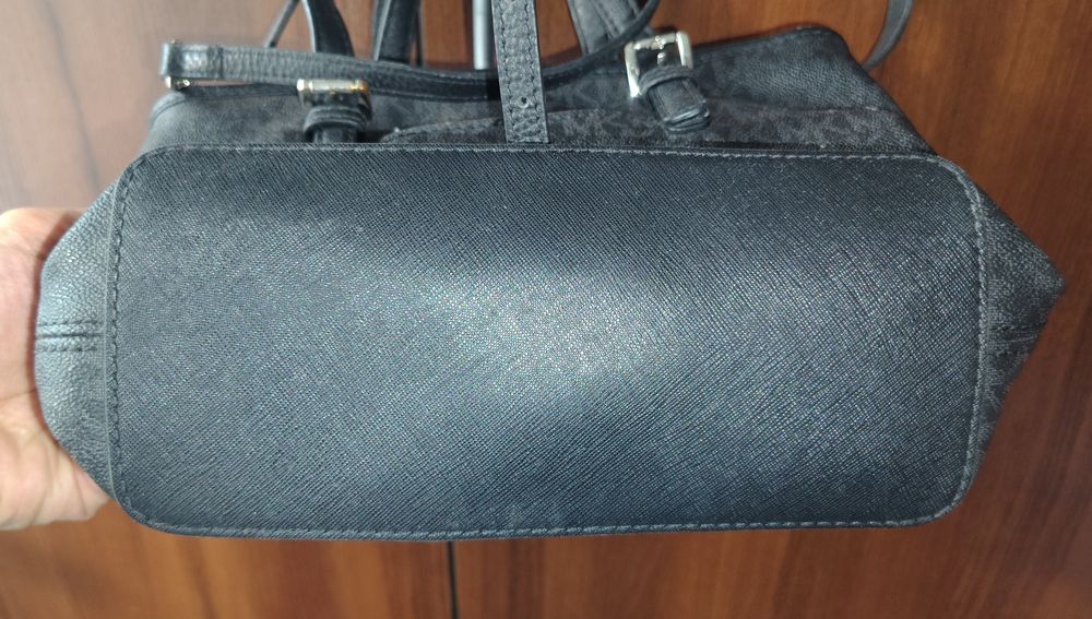 Сумка Jet Set Travel Extra-Small Logo Top-Zip Tote Bag