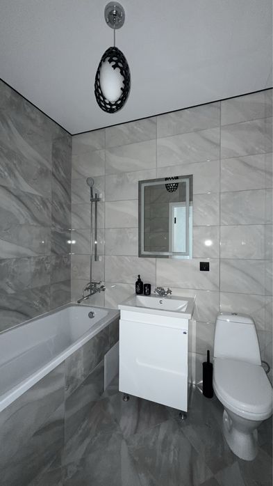 1к квартира  в зданому будинку .