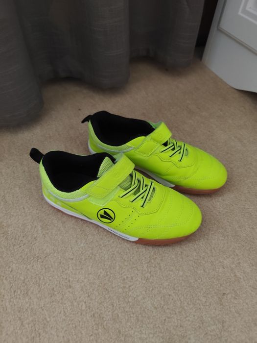 Кросівки дитячі р.33