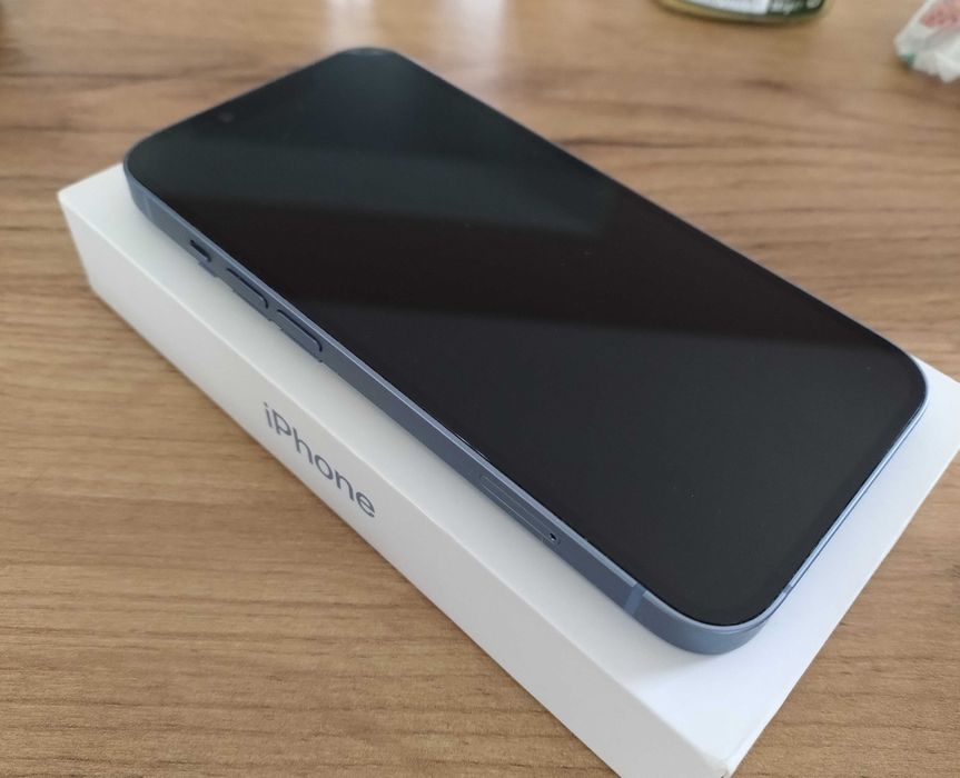 Telefon Apple iphone 14. Nowa bateria 100%. GW + 2 Etui z MagSafe
