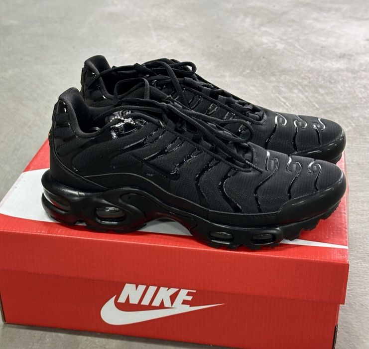 Кроссовки Nike Air Max Plus Tn 38р Кросівки