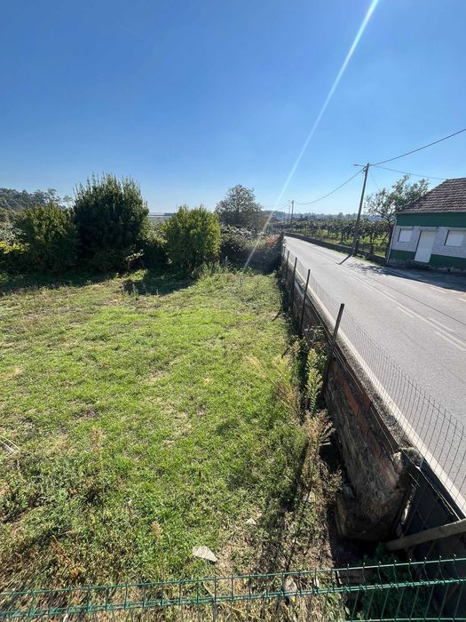 Terreno Urbano – 1 230 m² |  Malhapão, Oliveira do Bairro