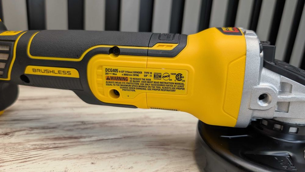 Болгарка КШМ Бесщіточна DeWalt DCG405 MADE IN MEXICO